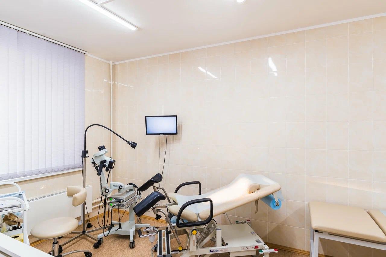 Клиника «Репромед» на Братьев Кашириных