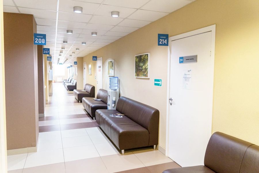 Центр новых медицинских технологий (ЦНМТ) на Титова 7